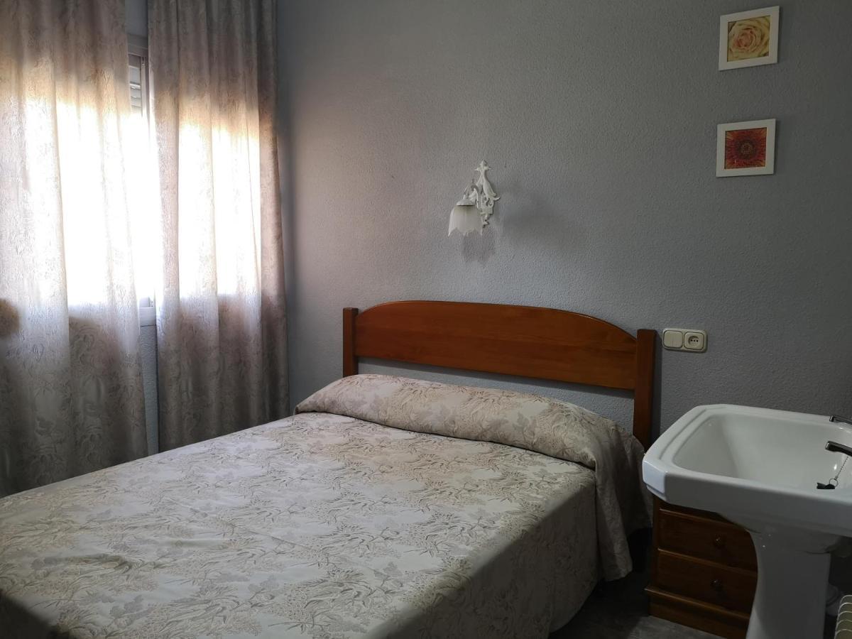 Hostal Pension Rosada Santafé Extérieur photo