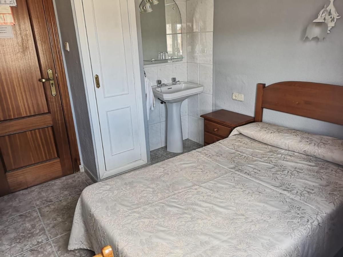 Hostal Pension Rosada Santafé Extérieur photo